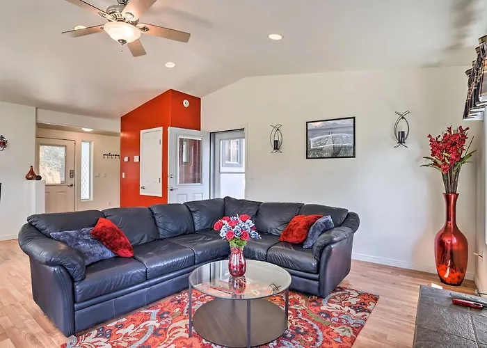 Holiday home Secluded Less Than 2 Mi To Whiskey Row! Prescott